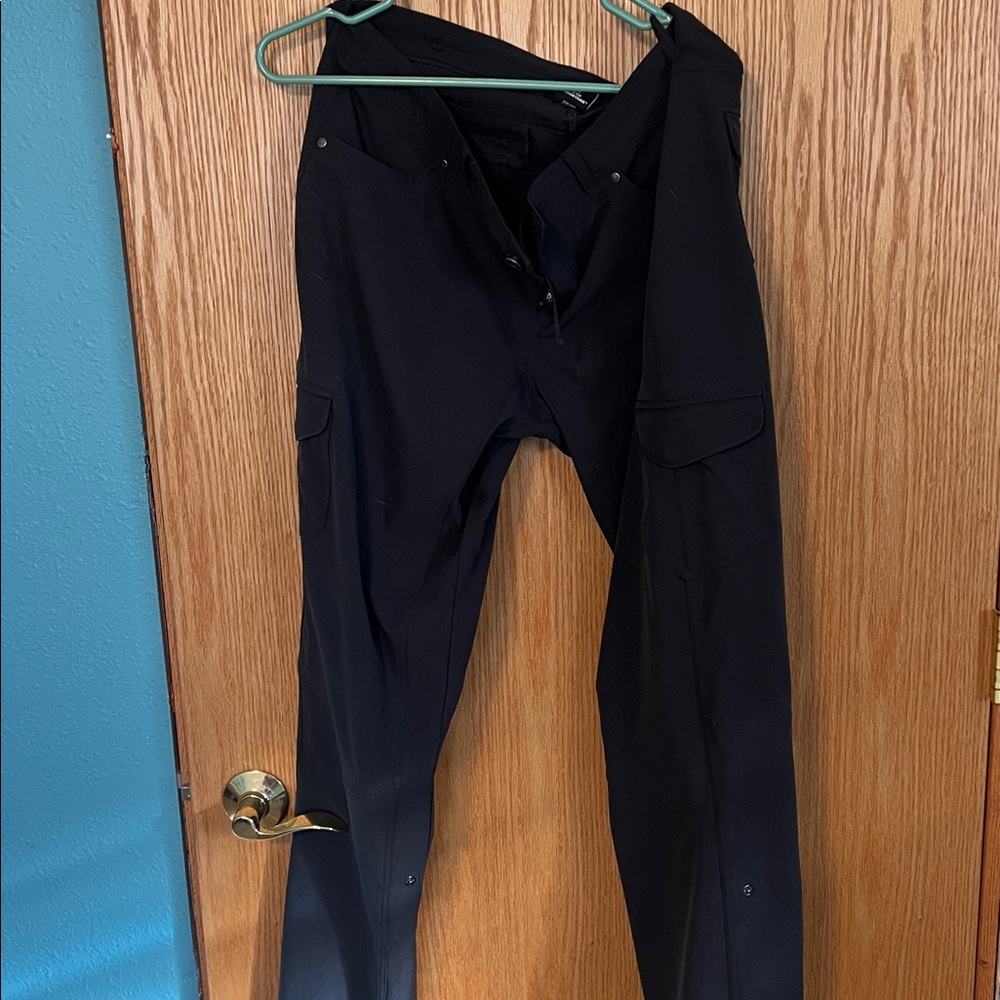 Kuhl Women's Straight Leg Pants - Charcoal Black